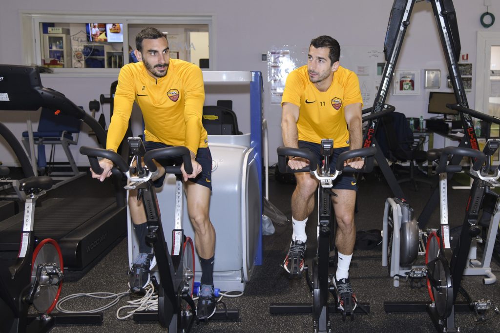 AS Roma, allenamento a Trigoria Zappacosta Mkhitaryan