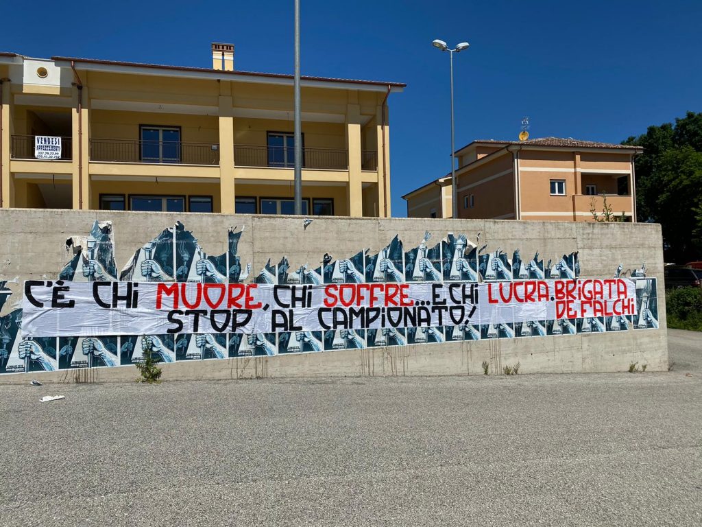 striscione-1