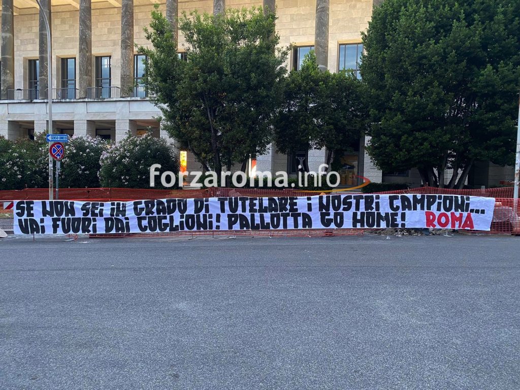 striscioni-tifosi-roma