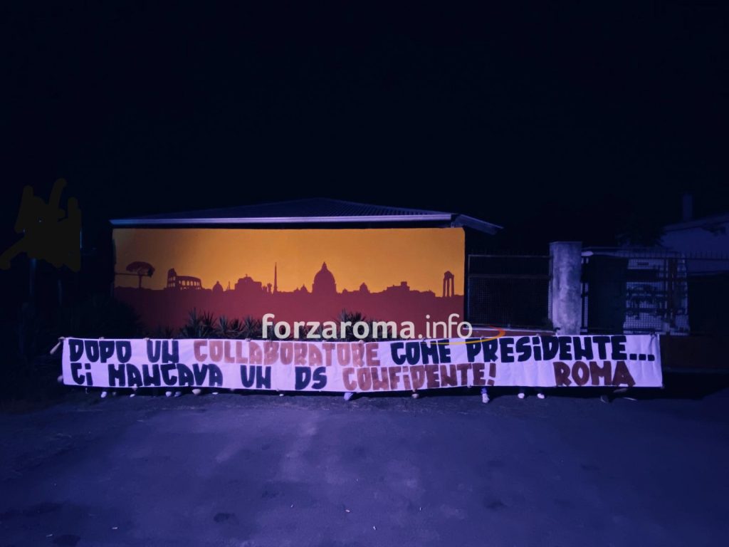 striscione de sanctis