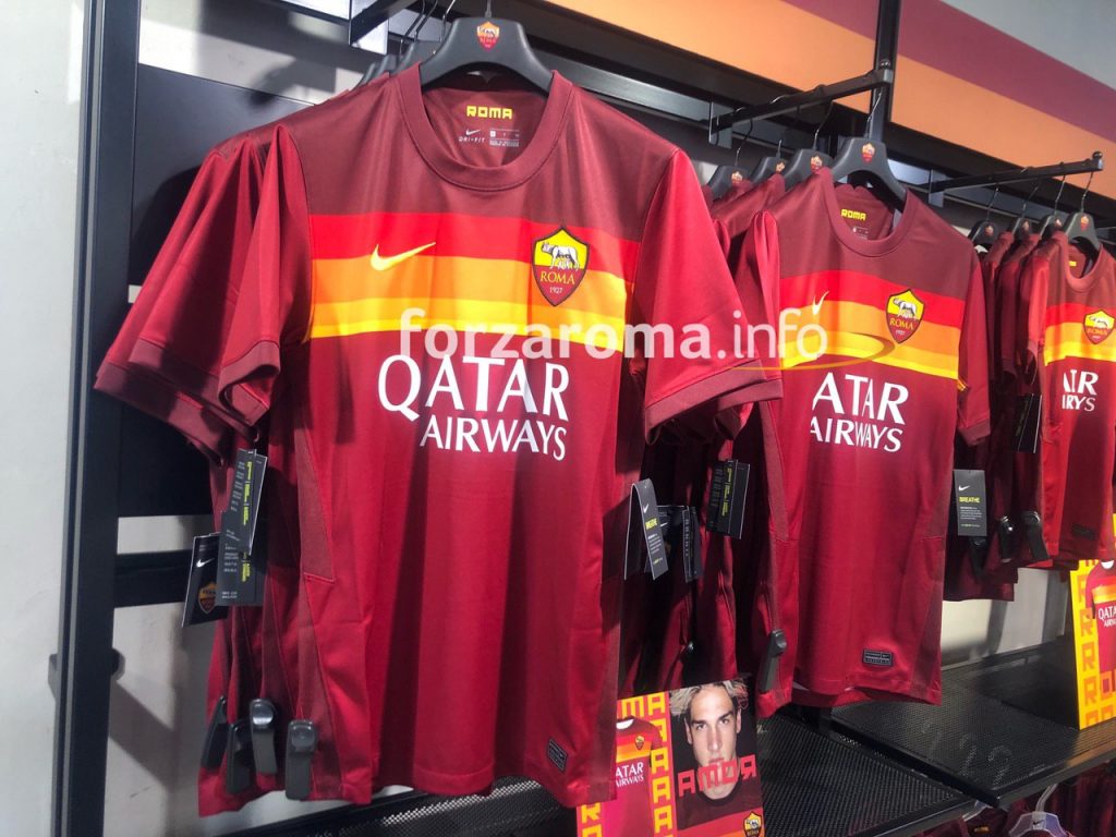 nuova maglia as roma