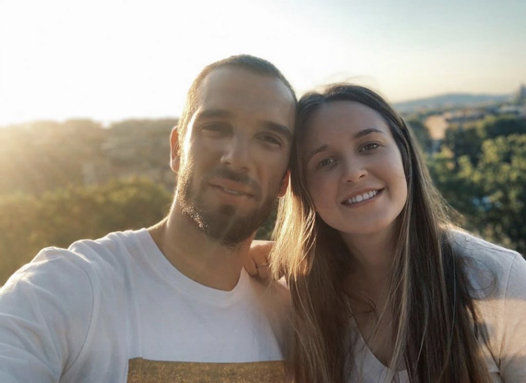pau-lopez-andrea-galvez-moglie