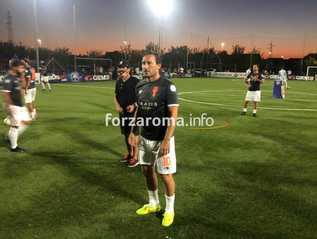 Totti finale Calcio a 8