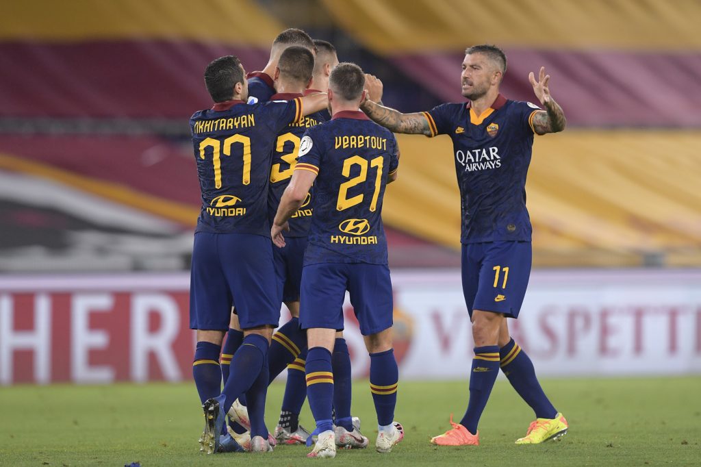 Roma vs Hellas Verona - Serie A TIM 2019/2020 dzeko esultanza