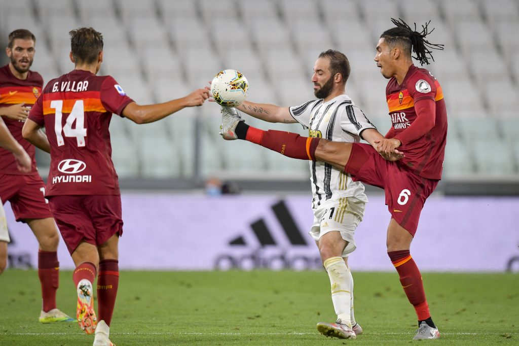 smalling higuain juve-roma-lp_11562863