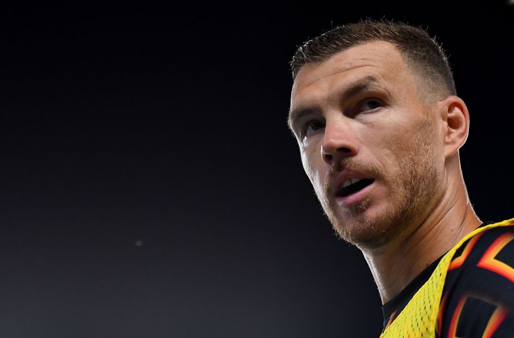 dzeko Hellas Verona FC v AS Roma - Serie A