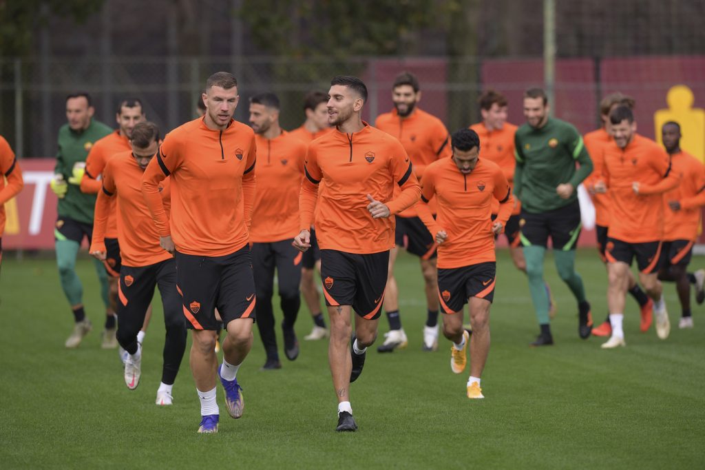 Pellegrini Dzeko Europa League, l'AS Roma in allenamento a TrigoriaEuropa League, l'AS Roma in allenamento a Trigoria