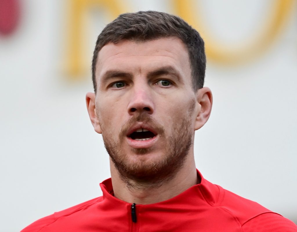 Dzeko L'AS Roma in allenamento a TrigoriaL'AS Roma in allenamento a Trigoria