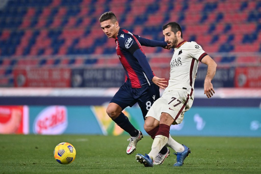 Bologna vs Roma - Mkhitaryan Dominguez