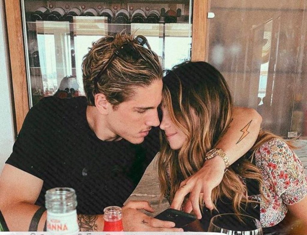 Zaniolo, l'ex fidanzata Sara Scaperrotta incinta