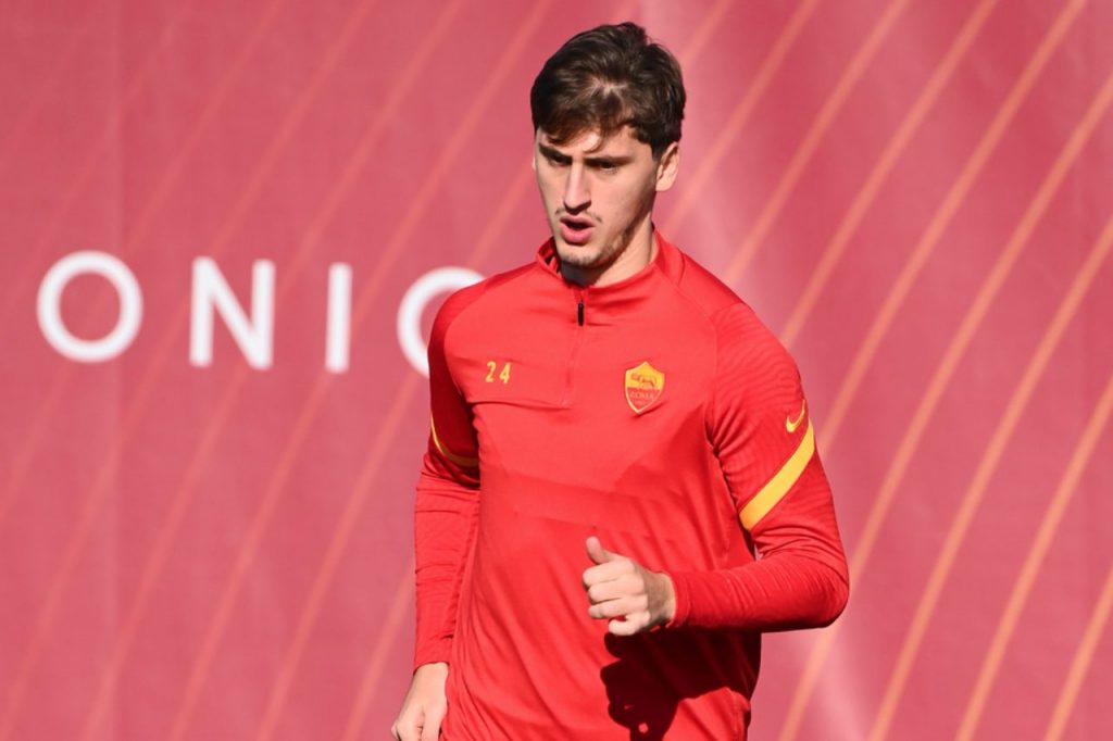 kumbulla-allenamento-roma-trigoria1