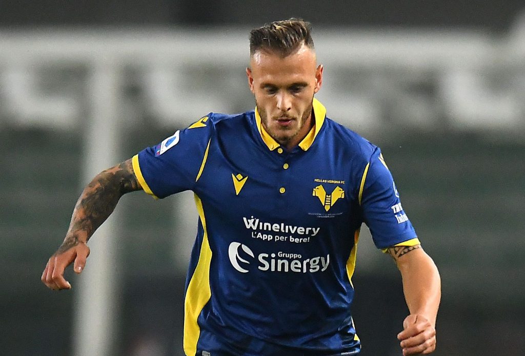 Dimarco Hellas Verona FC v Benevento Calcio - Serie A