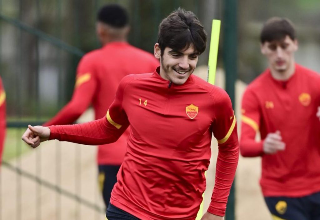 villar-allenamento-roma-trigoria1