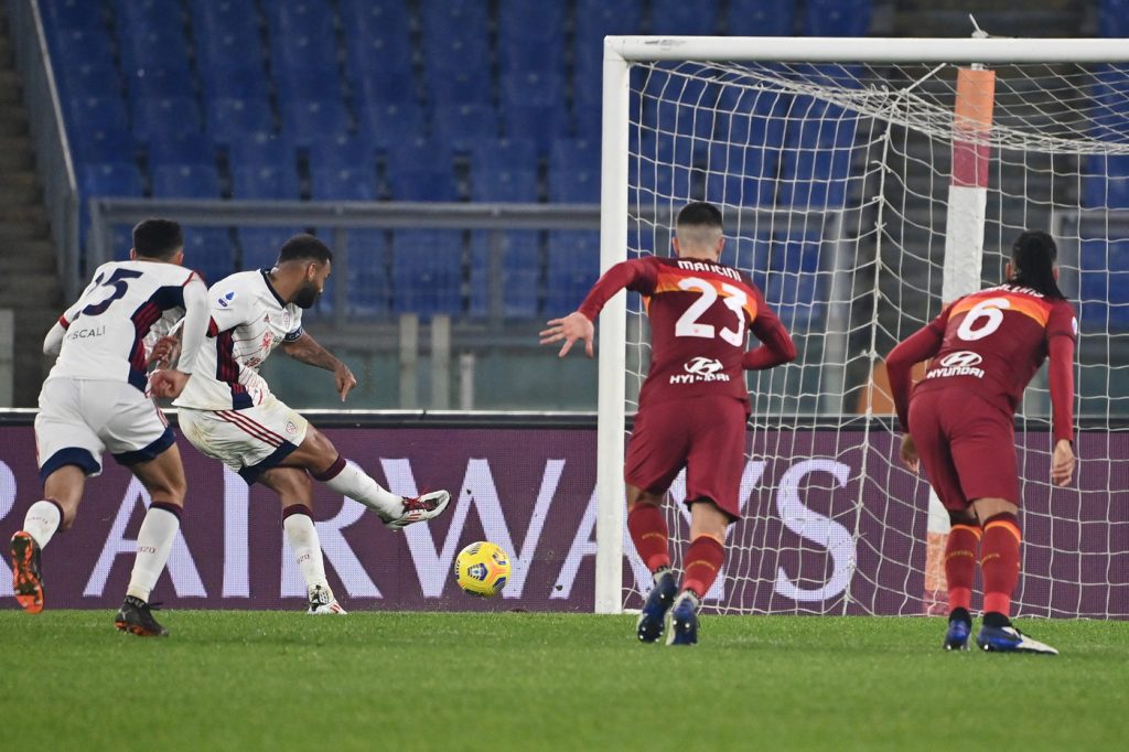 Joao Pedro rigore Roma-Cagliari