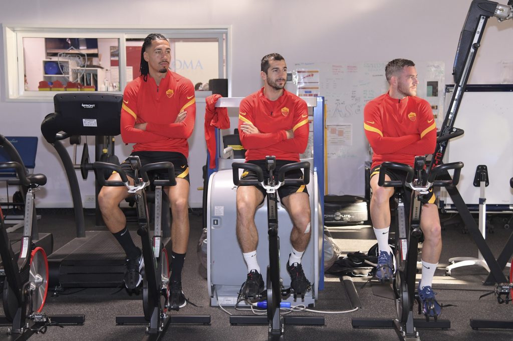 Smalling Mkhitaryan Veretout AS Roma, sessione allenamento a Trigoria