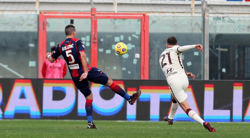 FC Crotone v AS Roma - Serie A Mayoral