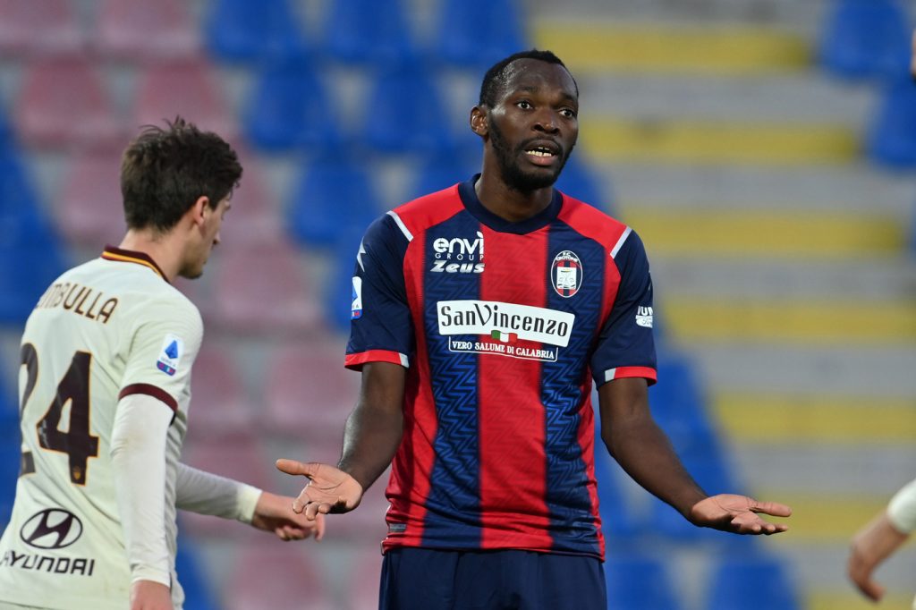 Crotone vs Roma - Serie A TIM 2020/2021 Simy