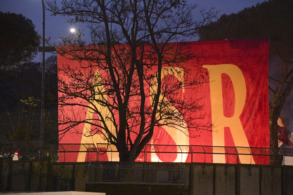 I tifosi della AS Roma a Trigoria