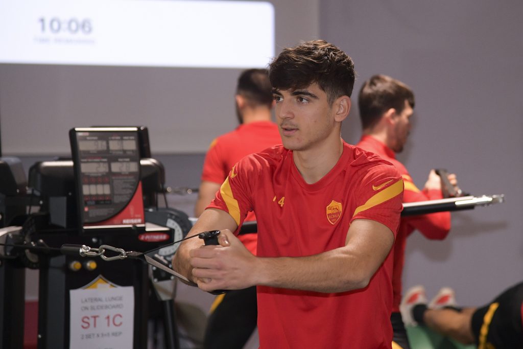 Villar L'AS Roma in allenamento a TrigoriaL'AS Roma in allenamento a Trigoria