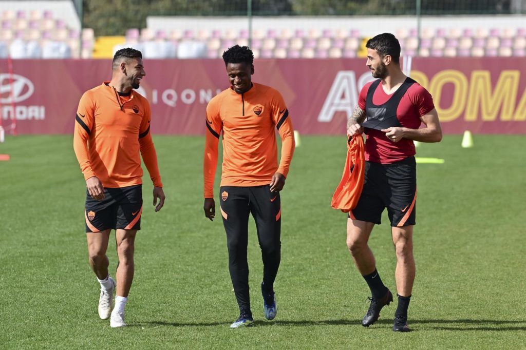 Bruno Peres Diawara Spinazzola Europa League, l'AS Roma in allenamento alla vigilia di Roma vs Braga