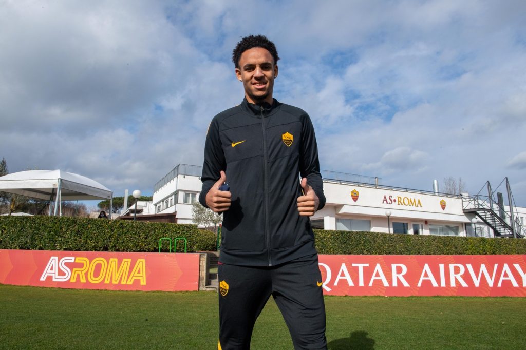 AS Roma, il primo giorno a Trigoria del nuovo giocatore Bryan Reynolds