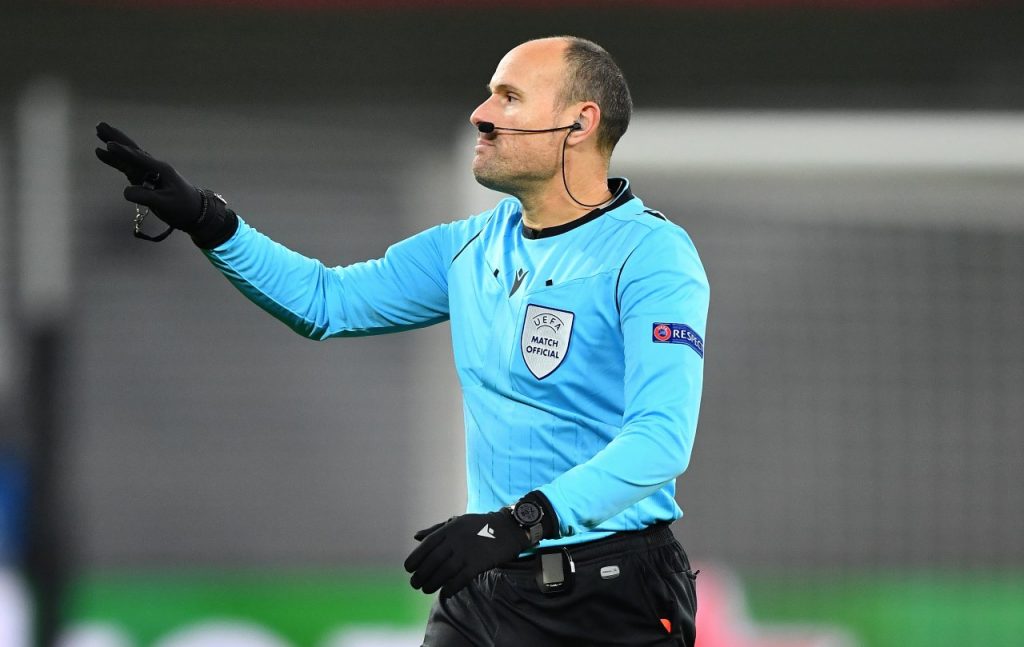 mateu lahoz arbitro