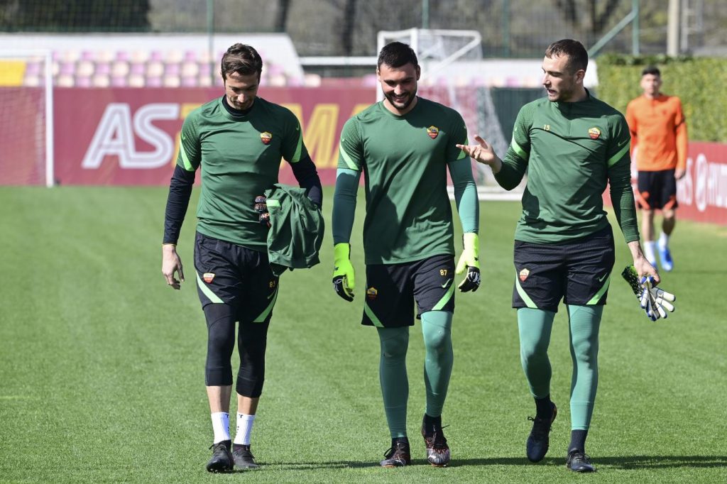 roma-allenamento-portieri-fuzato-mirante-pau-lopez