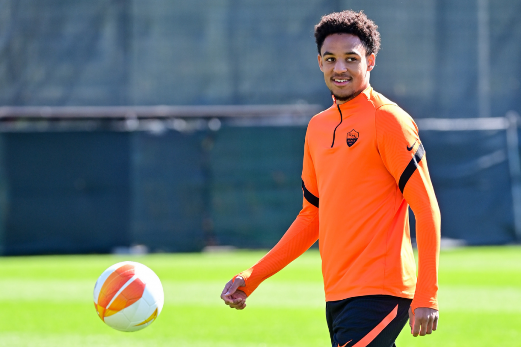 trigoria-allenamento-shakhtar-roma-reynolds