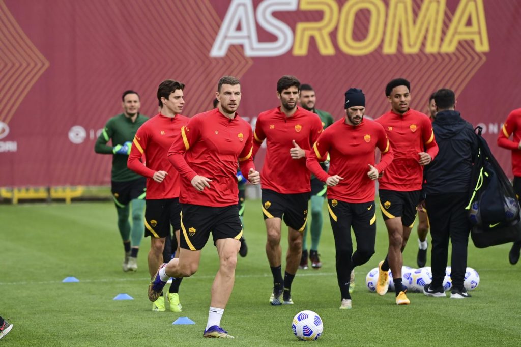 trigoria-allenamento-roma-7 dzeko