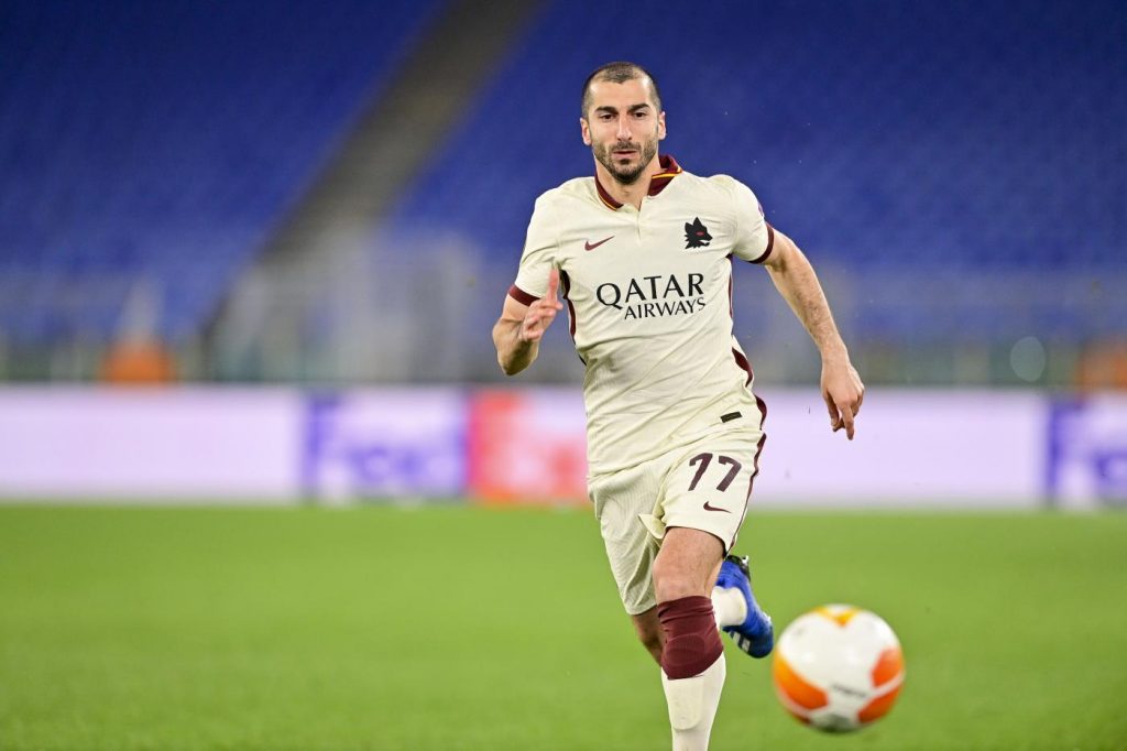roma-ajax-mkhitaryan-2