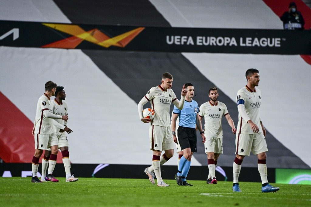 manchester roma dzeko arbitro