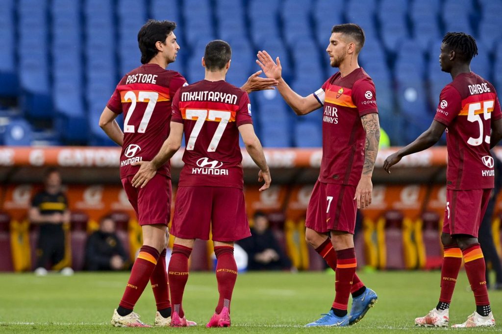 Esultanza Roma-Crotone