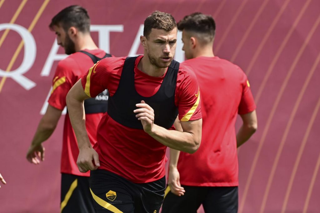 roma allenamento trigoria dzeko