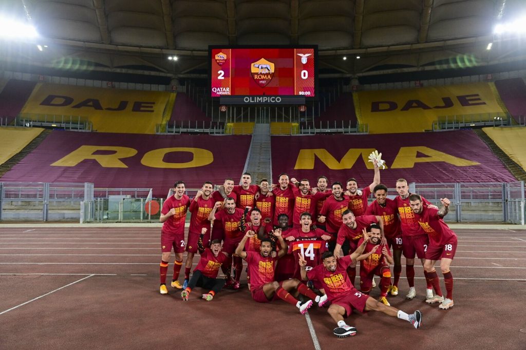 Festa curva sud Roma vs Lazio - Serie A TIM 2020/2021