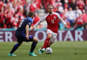eriksen danimarca totti