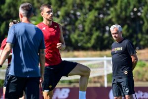 mourinho dzeko AS Roma Training Session