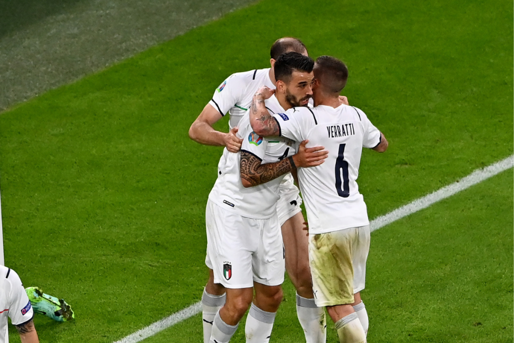 abbraccio spinazzola italia