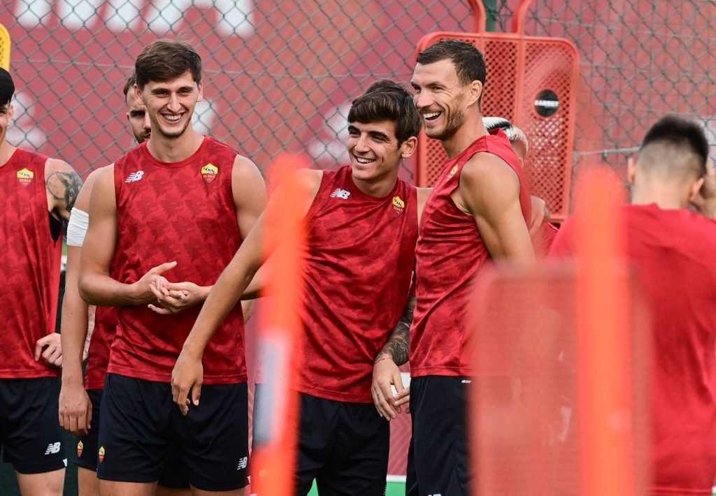 allenamento roma trigoria villar dzeko kumbulla