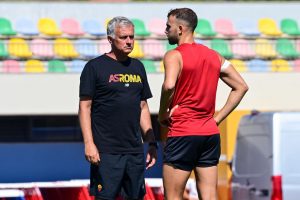 mourinho mayoral AS Roma Training Session