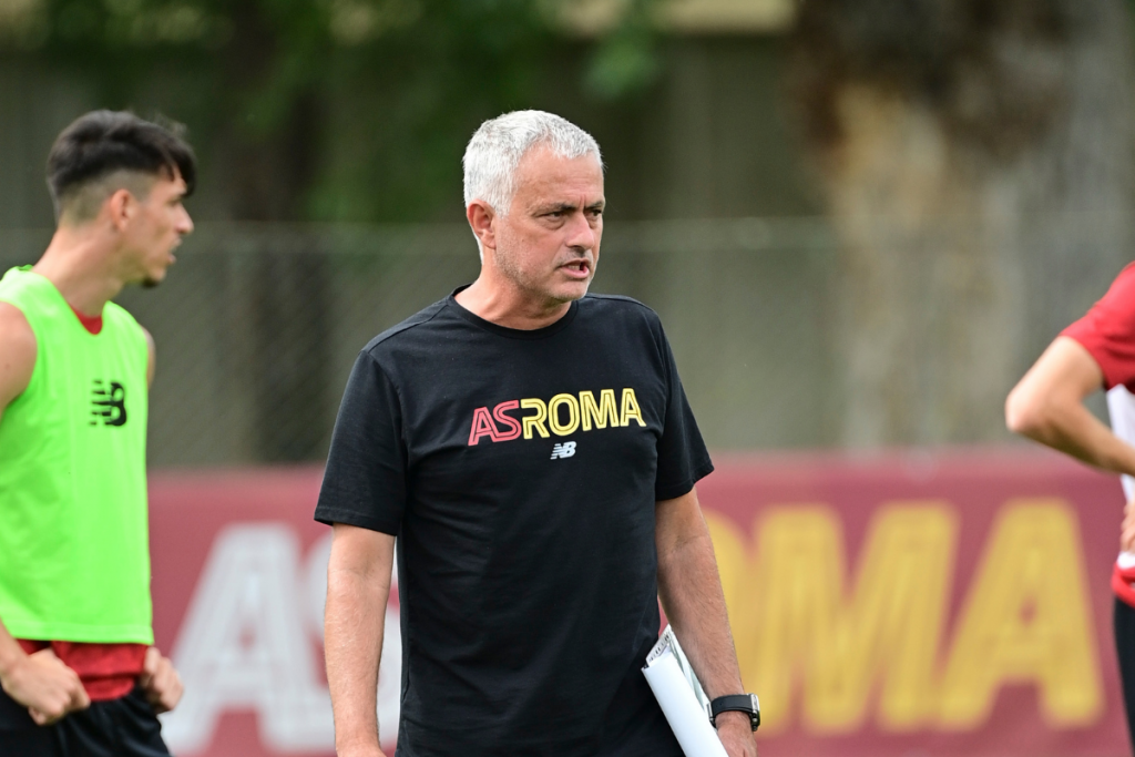 trigoria allenamento mourinho