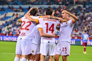 gol shomurodov  mancini zaniolo Trabzonspor v AS Roma - UEFA Conference League: Play-Offs Leg One