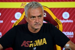 AS Roma Press Conference mourinho