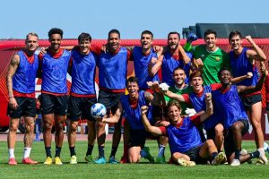 reynolds shomurodov smalling mancini cristante boer ibanez bove tripi fuzato AS Roma Training Session