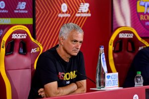 AS Roma Press Conferenza mourinho