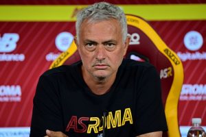 AS Roma Press Conference mourinho