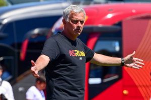 mourinho Belenenses v AS Roma - Pre-Season Frienldy