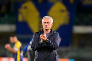 Hellas Verona FC v AS Roma - Mourinho
