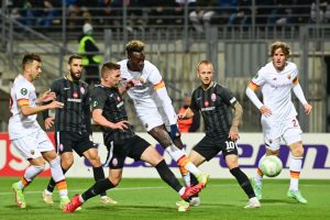 gol abraham Zorya Lugansk v AS Roma: Group D - UEFA Europa Conference League