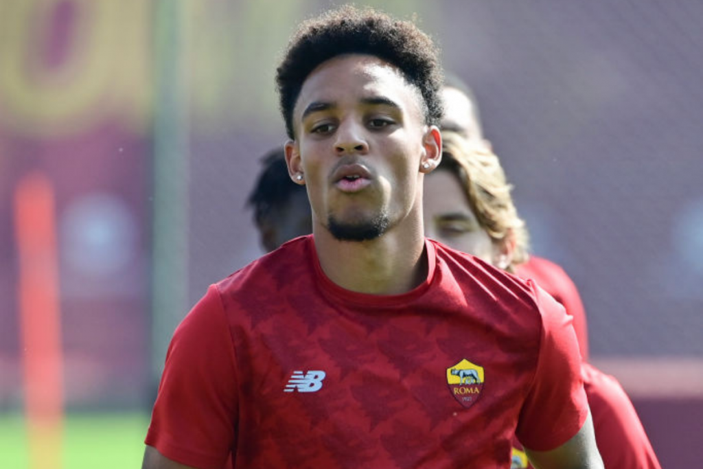 Reynolds As Roma training session