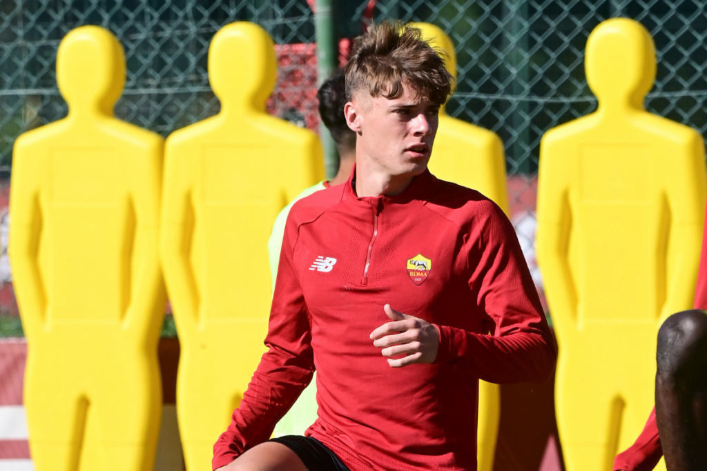trigoria allenamento zalewski